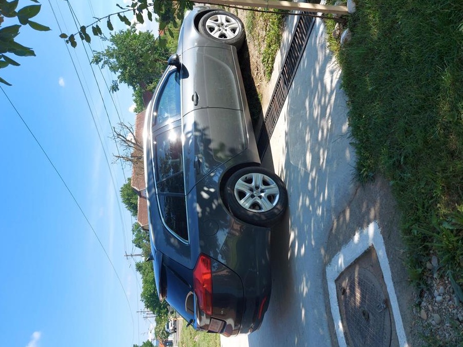 Vand opel insignia sport turrer