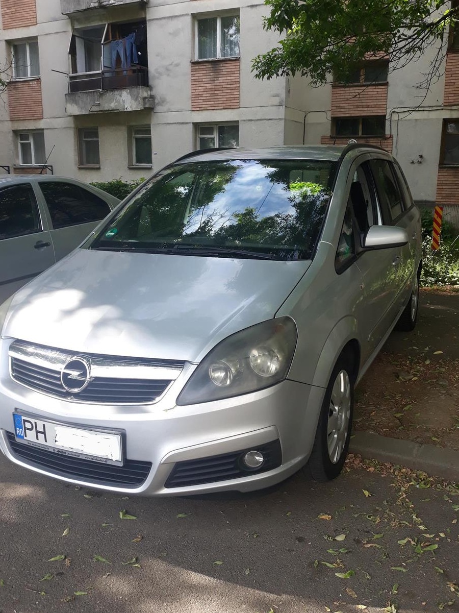 Vand Opel Zafira B 2007