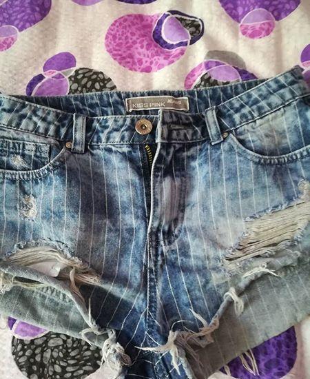 Vand pantaloni scurti
