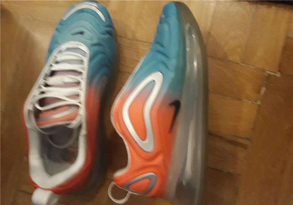 Vand pantofi sport Air Max stare buna