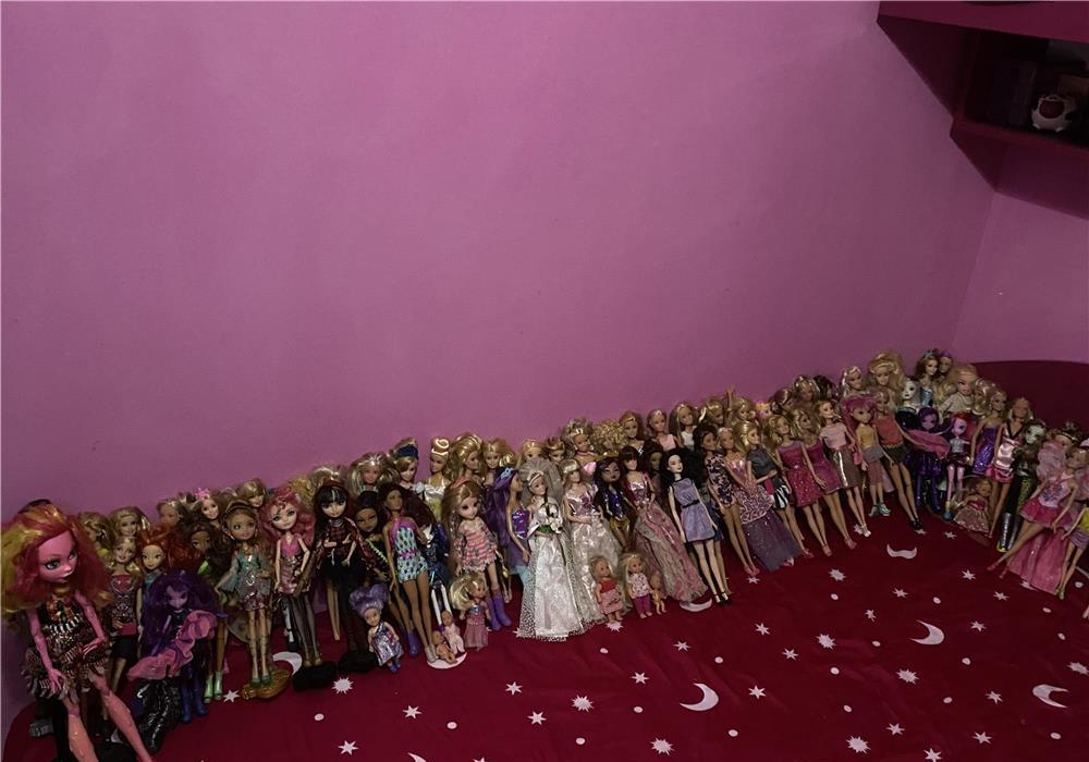 Vând păpuși originale:Barbie,My Little pony,Winx,Monster High,Disney,Steffi,etc