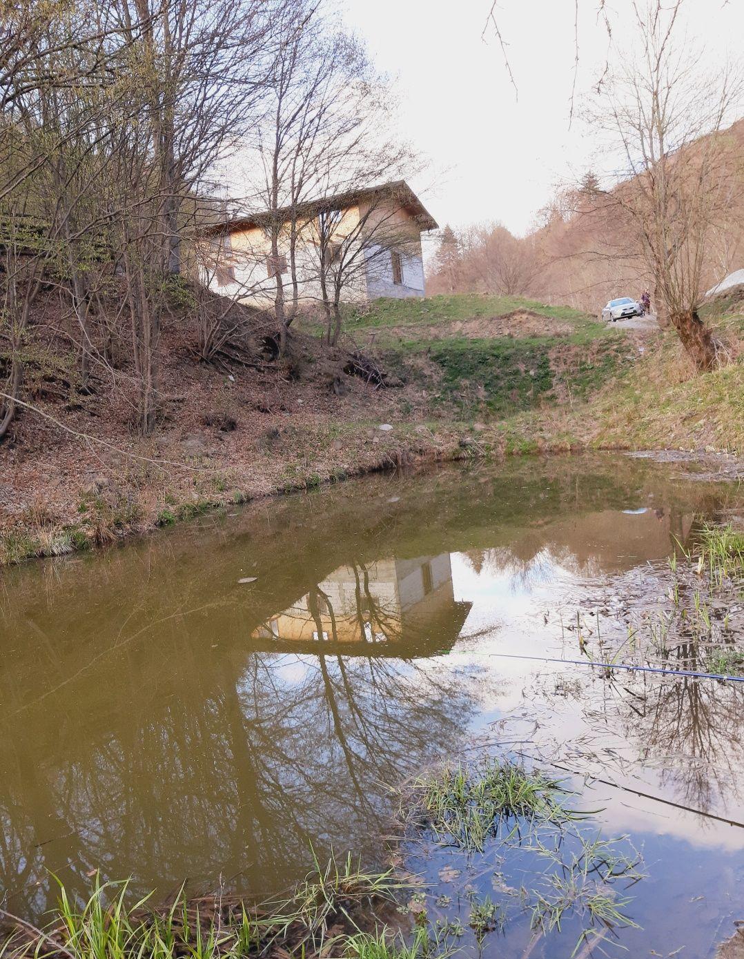 Vând pensiune Siriu (Zona Hartagu)