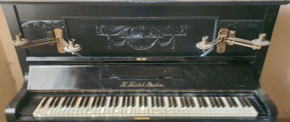 Vand pianina H. Kriebel Berlin