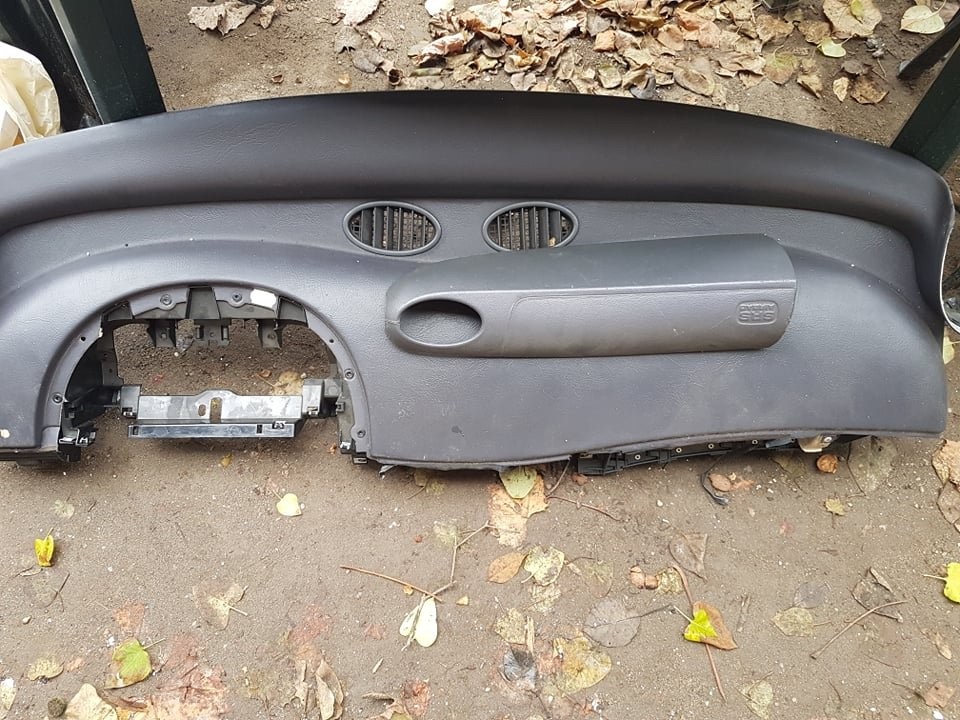 Vand plansa bord Skoda Octavia 1