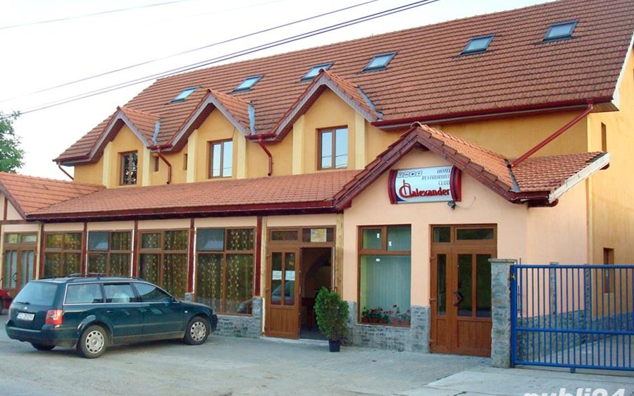 Vand proprietate in Salaj comuna Surduc