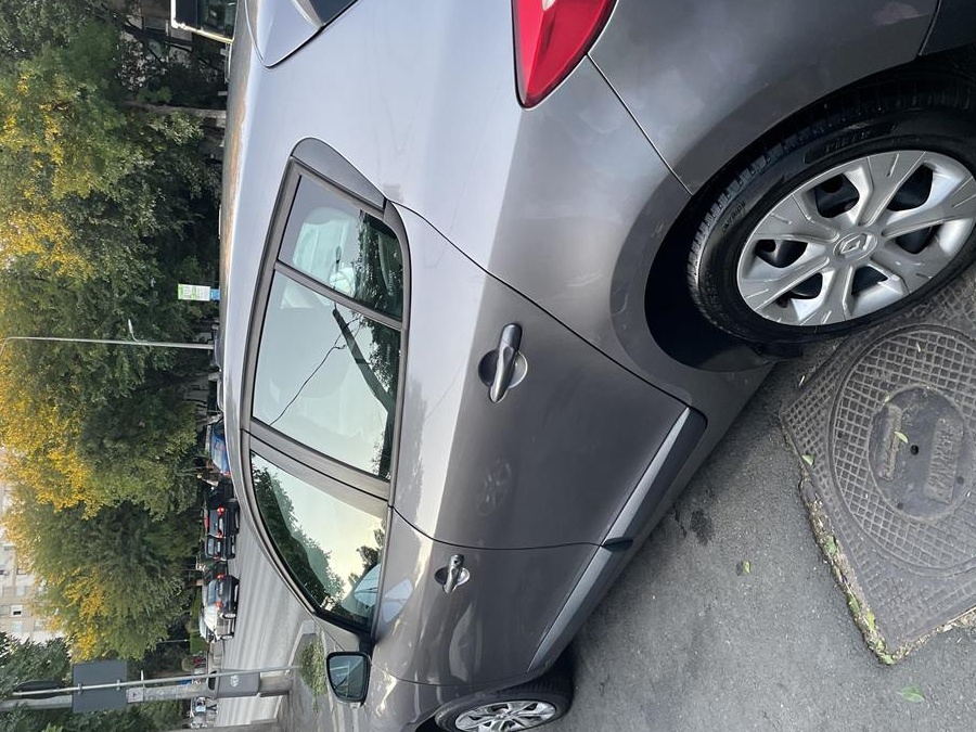 Vând Renault Megane 3 1.5 dci