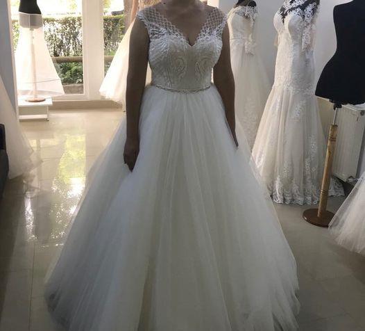 Vand rochie de mireasa Mirandi, mode Alison
