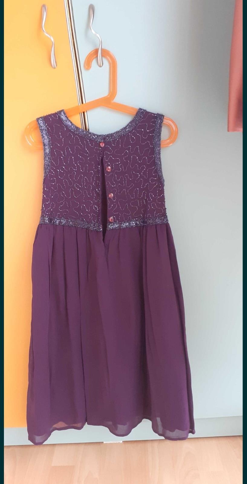 Vand rochita eleganta pentru fetite 6 ani, marca Debenhams