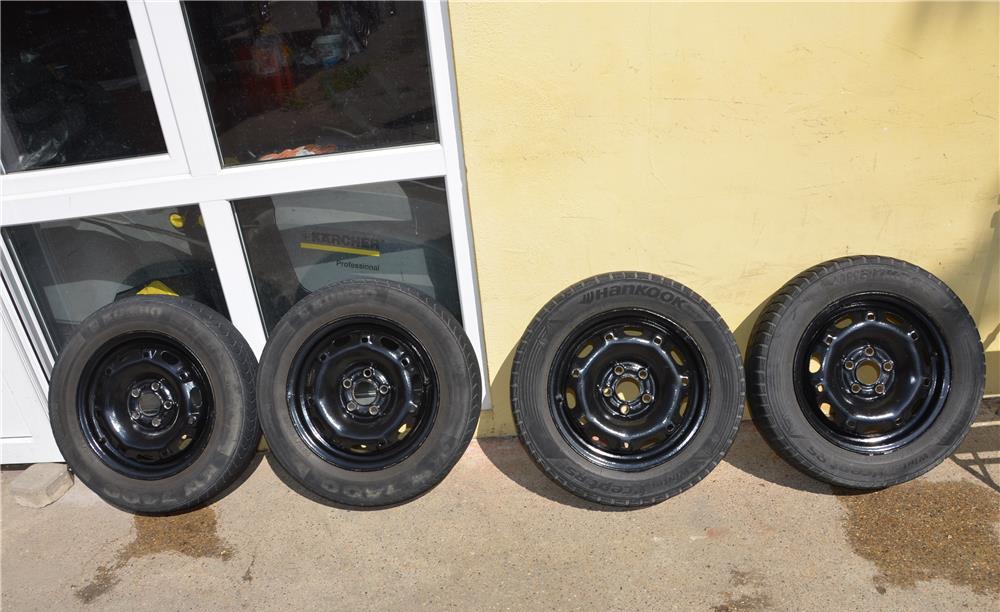 Vand roti iarna Skoda Fabia, Polo, sau altele cu 5 prezoane si distanta intre ele de 100 mm