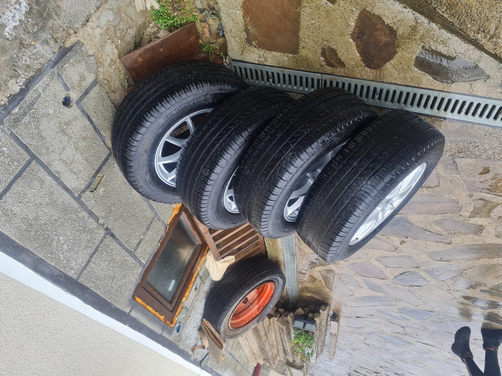 VÂND Roti Mercedes ML 235/65R17