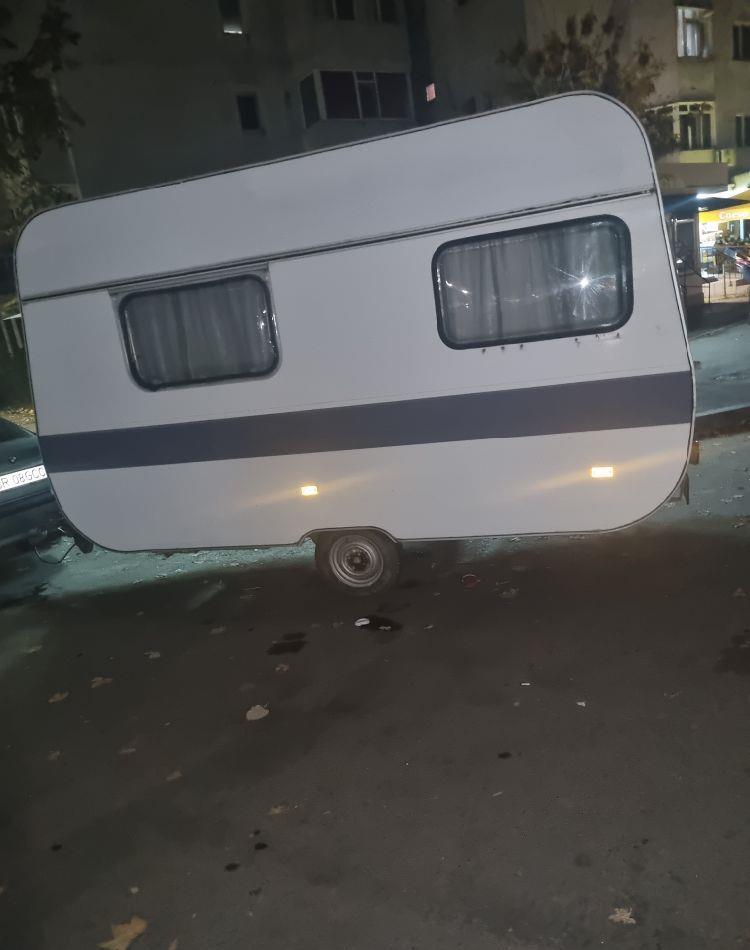 vand rulota adria inmatriculat