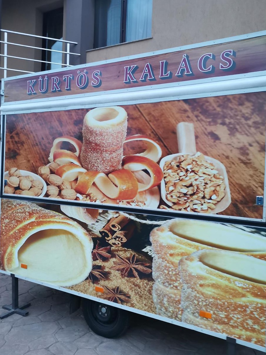 Vând rulota comerciala kurtos kalaks