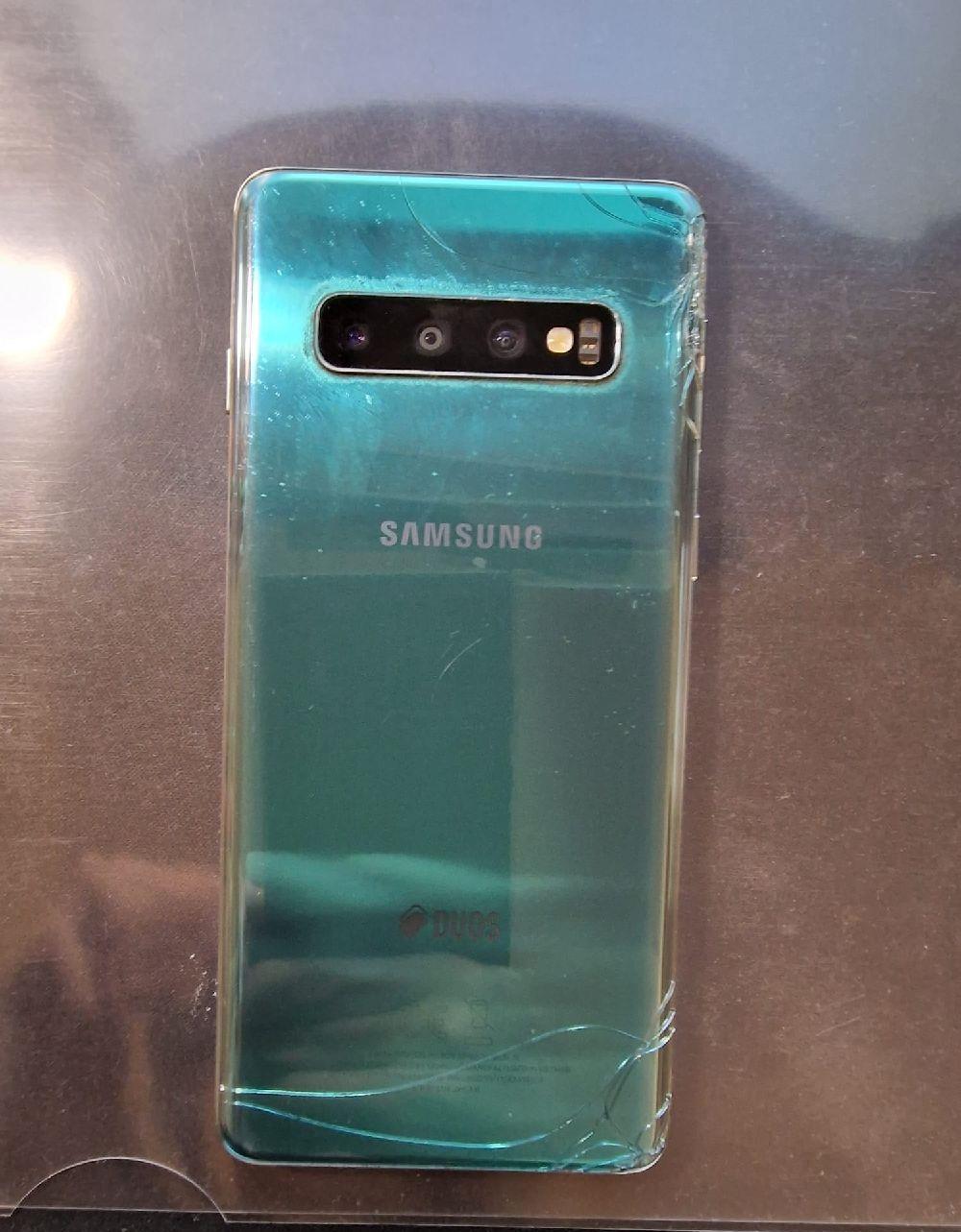 Vand samsung s10
