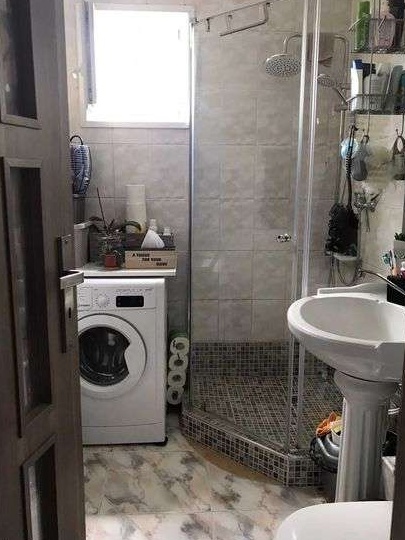 vand sau schim apartament