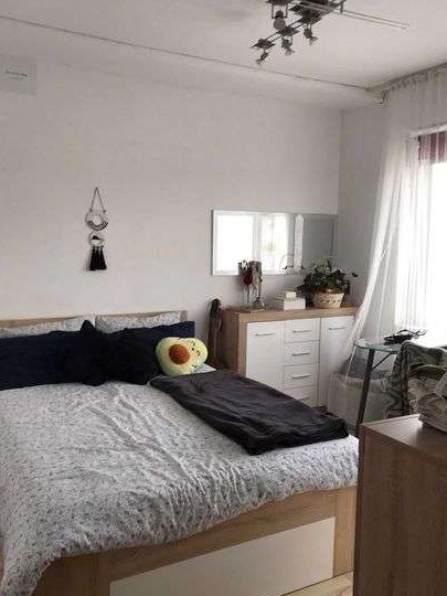 vand sau schim apartament