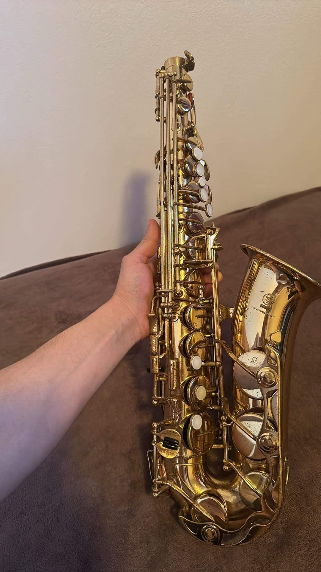 Vând Saxofon Yamaha 280