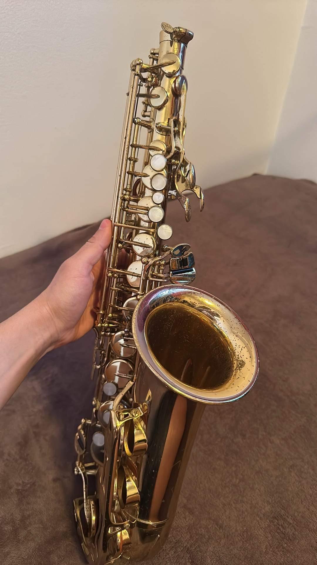 Vând Saxofon Yamaha 280
