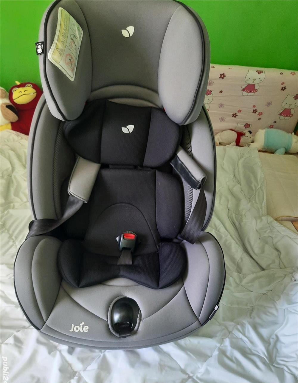 Vand Scaun Auto pentru copil 0-7 ani/25kg