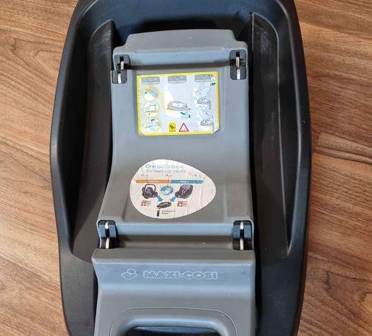 Vand scaun masina MaxiCosi Pearl cu isofix 9-18kg