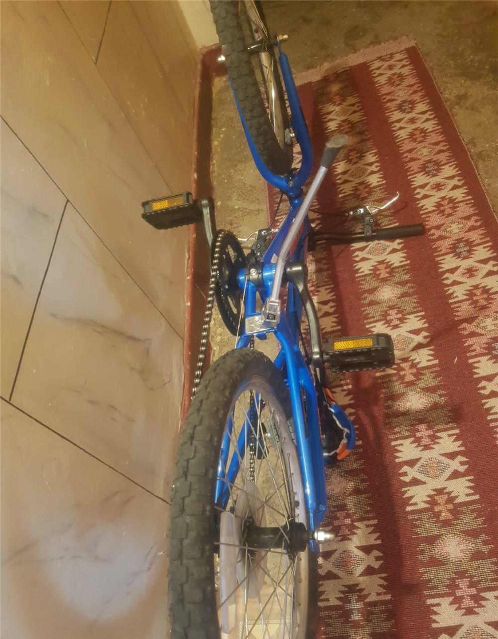 Vand set bicicleta performanta cu 6 viteze+trotineta+skateboard