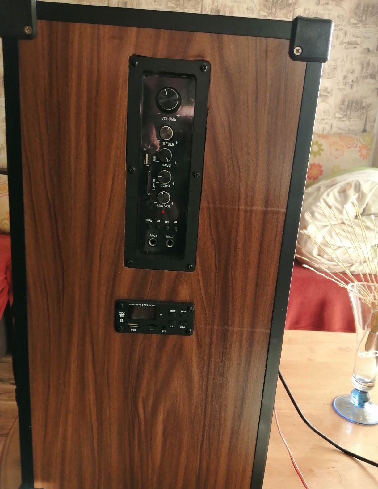 Vând set boxe activ+pasiv