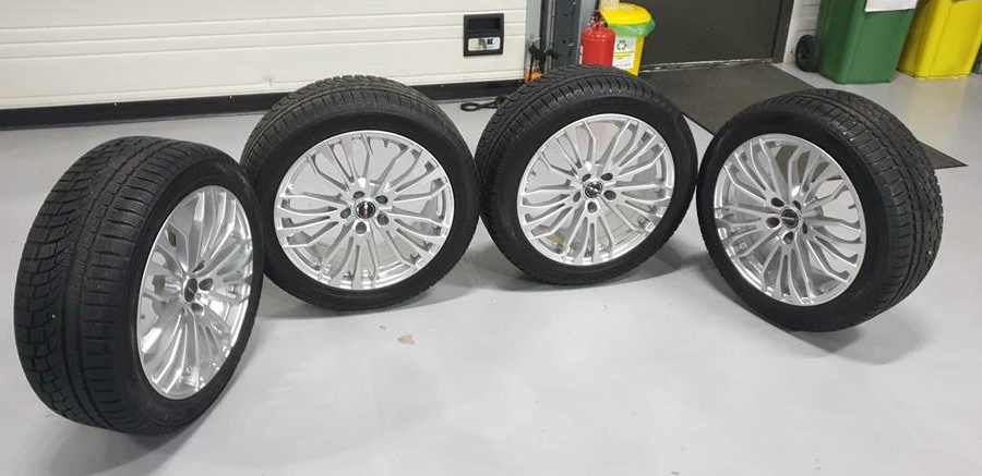 Vand set de roti de iarnă BMW Seria 5