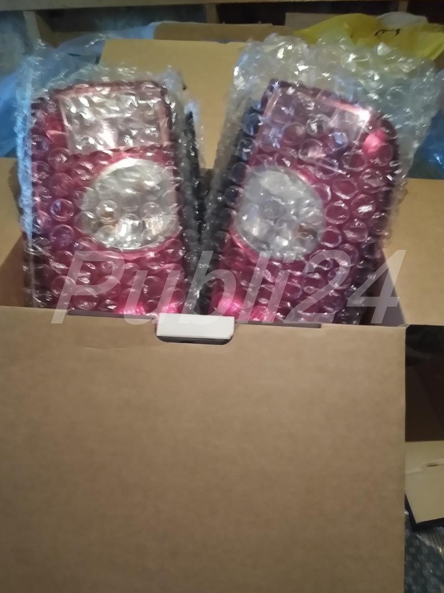 Vând set lampa stop ( stg.+Dr) pentru Dacia Duster 2010-2018