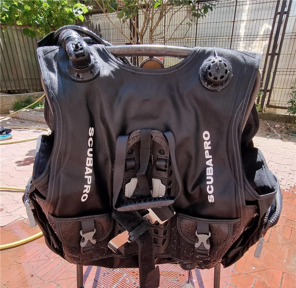 Vand Set scuba diving