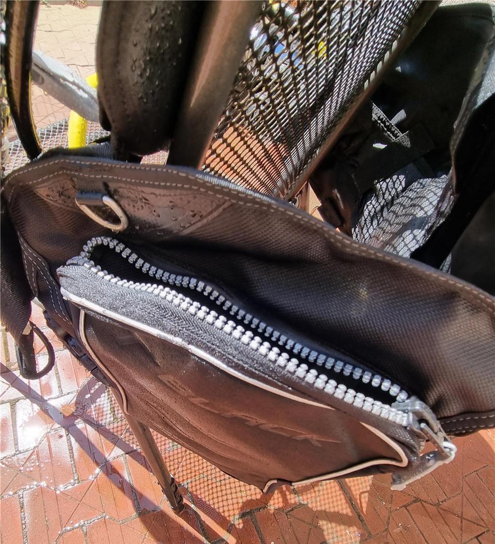 Vand Set scuba diving