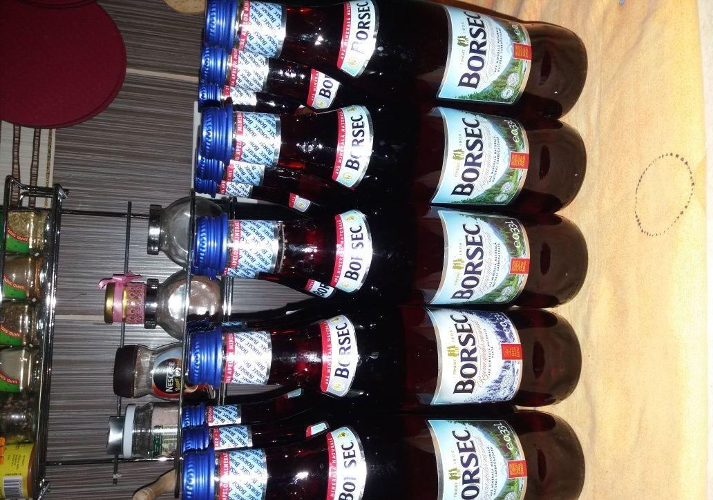 Vând sirop din petale de trandafiri