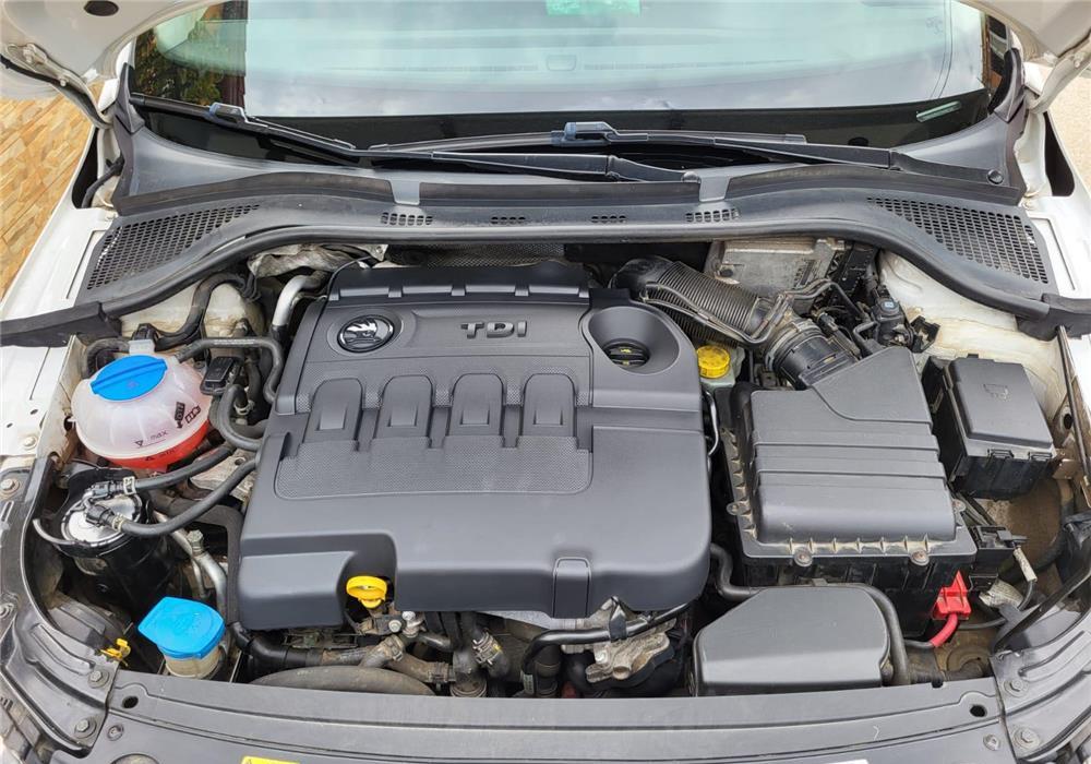 Vănd skoda Rapid in stare foartă bună!