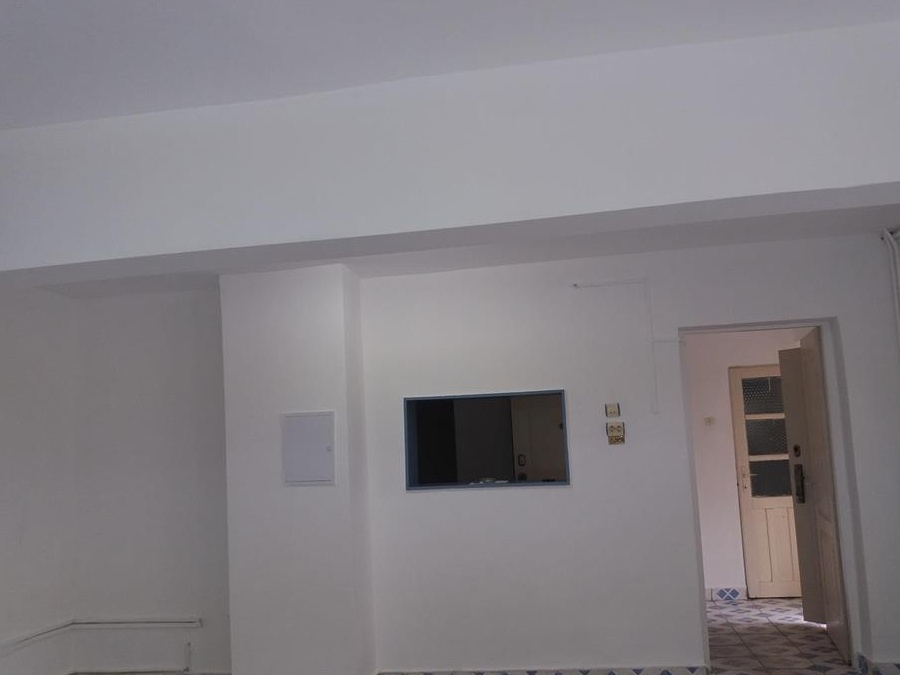 Vand spatiu comercial in Ploiesti,
