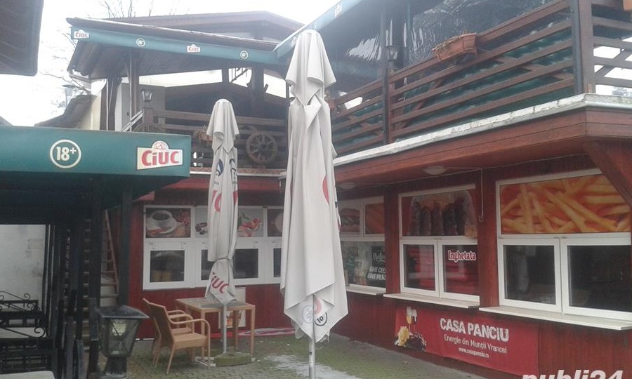 Vand spatiu comercial ( TERASA )