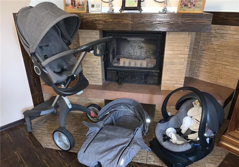 Vând Stokke V4 3 in 1 in stare foarte buna