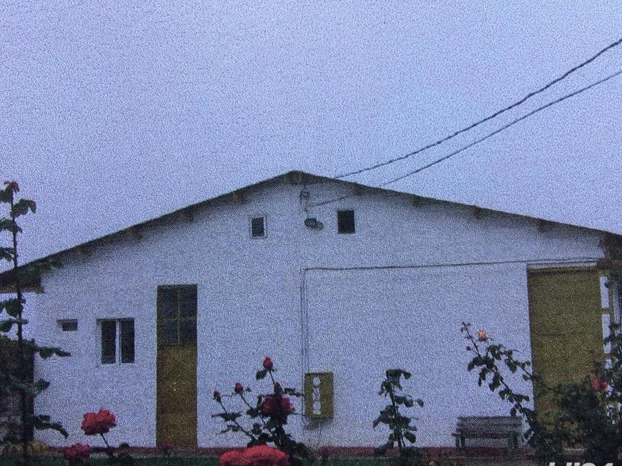 VAND teren 7500 mp + hala 540 mp Tecuci , jud Galati