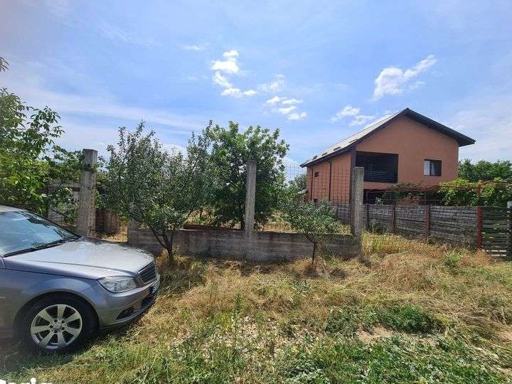 Vând teren casa Mihailesti GIURGIU