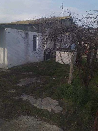 Vand teren cu grajd