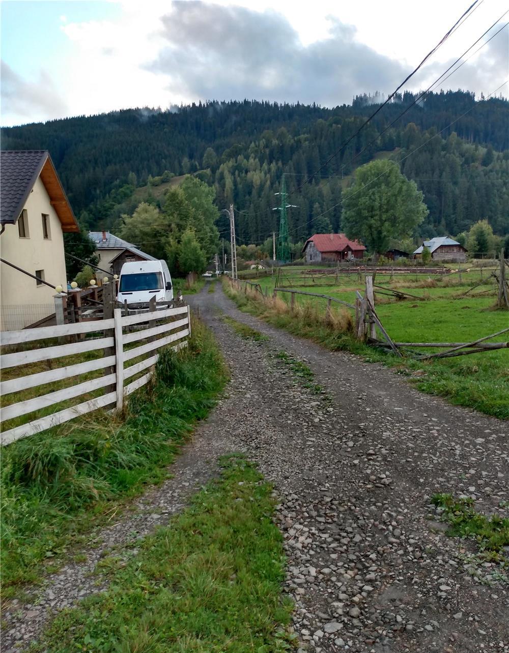 Vand teren de 500 mp, 700 mp sau 2000 mp in Vatra Dornei