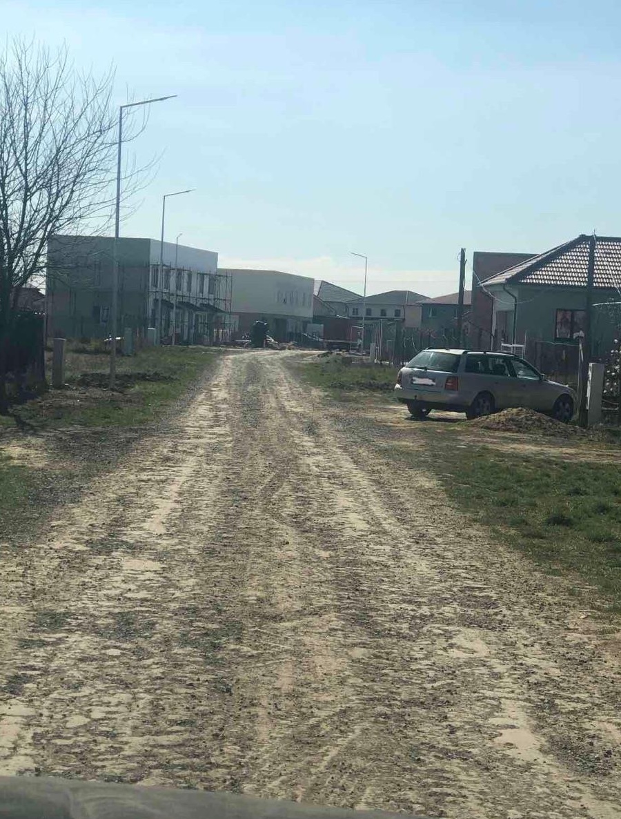 Vand teren de casa Mosnita Noua
