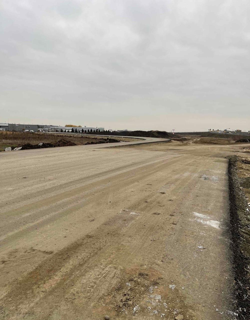 vand teren industrial ghiroda,proprietar,calea lugojului langa volvo porsche