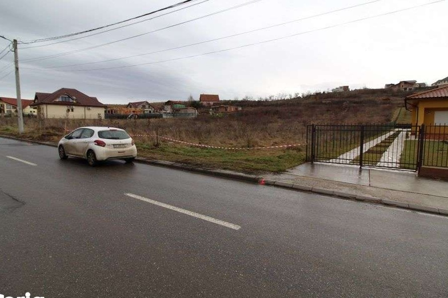 Vând teren intravilan 2181mp în Deva, Zăvoi, partea de jos