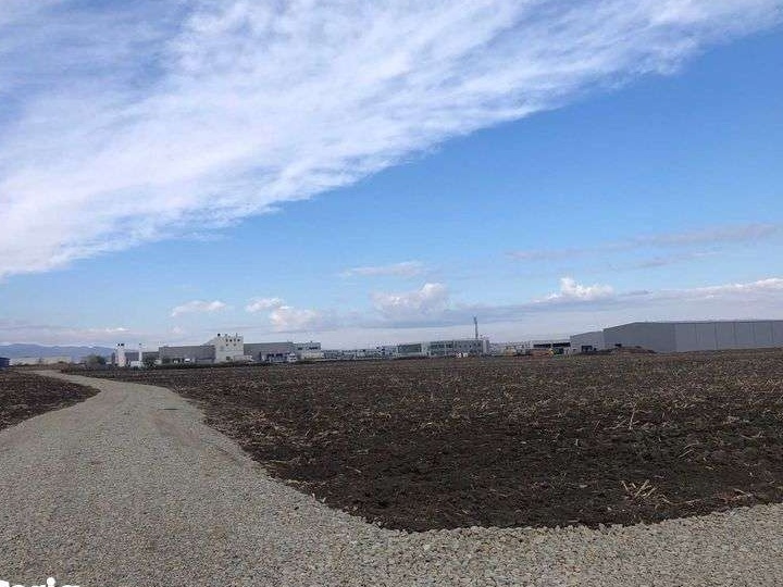 Vand teren intravilan 4.900 mp cu PUZ aprobat * Zona Industriala Vest