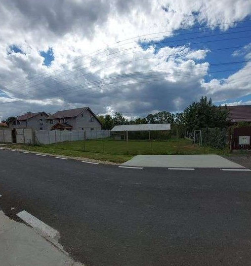 Vand Teren Intravilan Cazasu