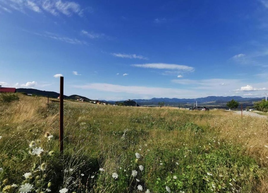 Vand Teren intravilan in Deva, zona Vulcan