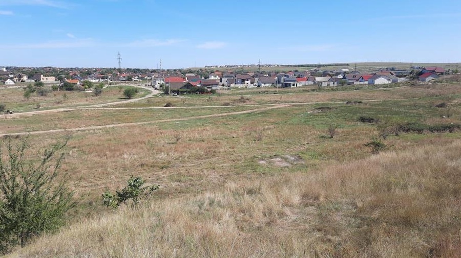 Vând teren intravilan în Valu Lui Traian