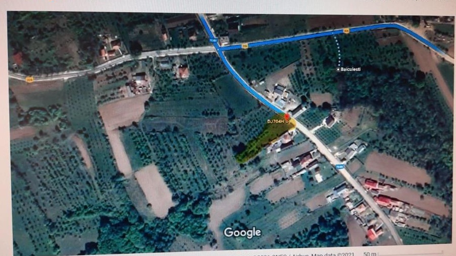 Vand teren intravilan zona deal Curtea de Arges-Baiculesti- Valea lui Enache