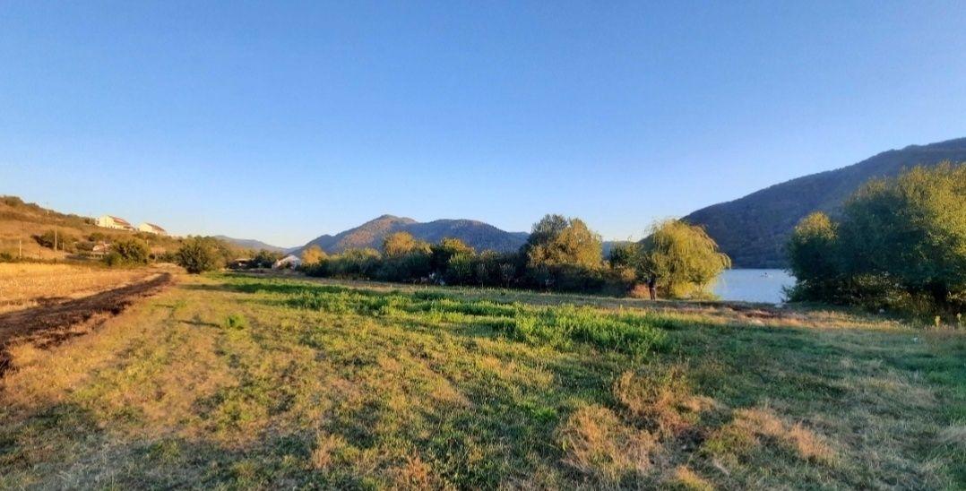 Vand teren la Dunărea