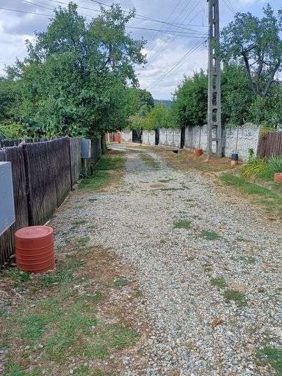Vând Teren Rădești Stalpeni
