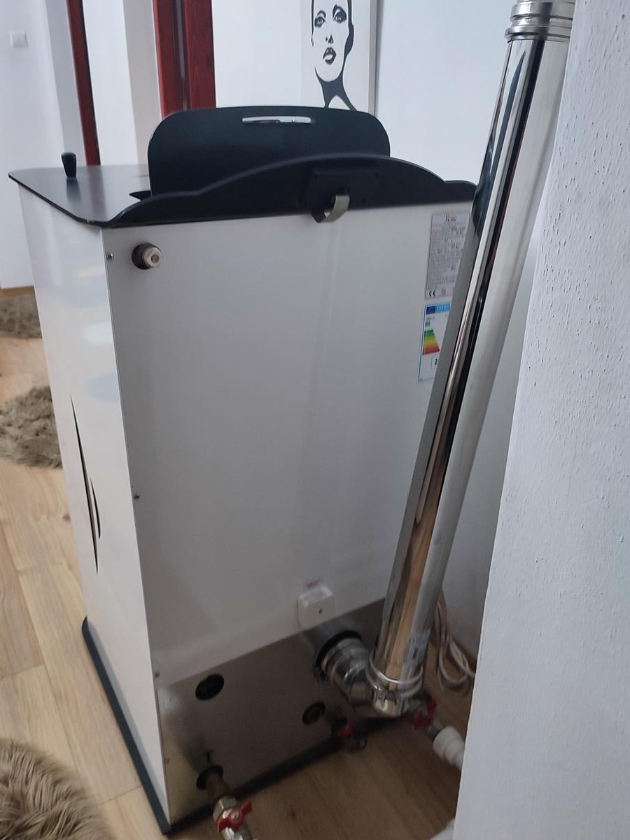Vand termosemineu pe peleti 25 kw