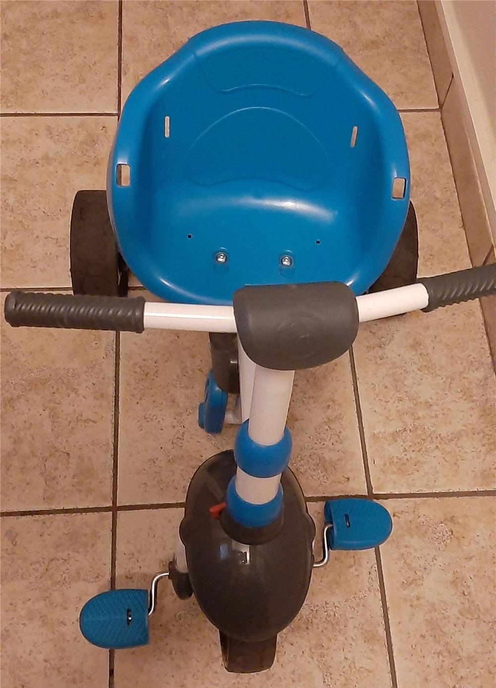 Vand Tricicleta 3 in 1 Charm Fisher-Price